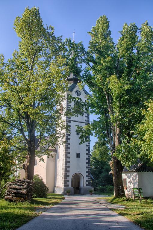 Gostilna Pension Blegos Poljane nad Skofjo Loko Exterior photo